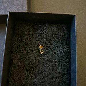 10k/14k Single Gold and Diamond Earring - Tear Drop Shape